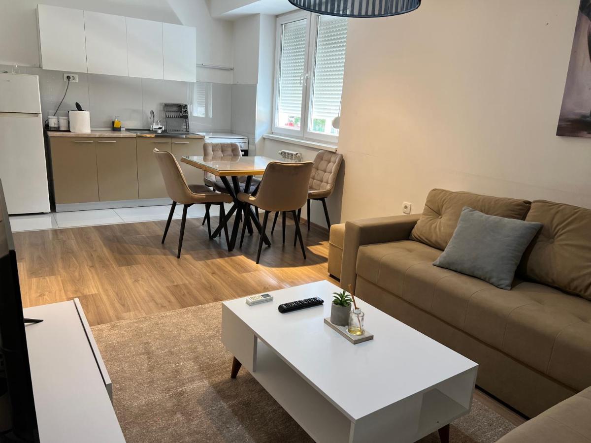 Skopje Apartments Near Central Bus Station Jk Apartments Екстериор снимка